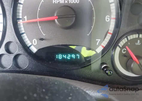 2005 Jeep Liberty Sport из США, поврежденный, VIN 1J4GL48K85W641690